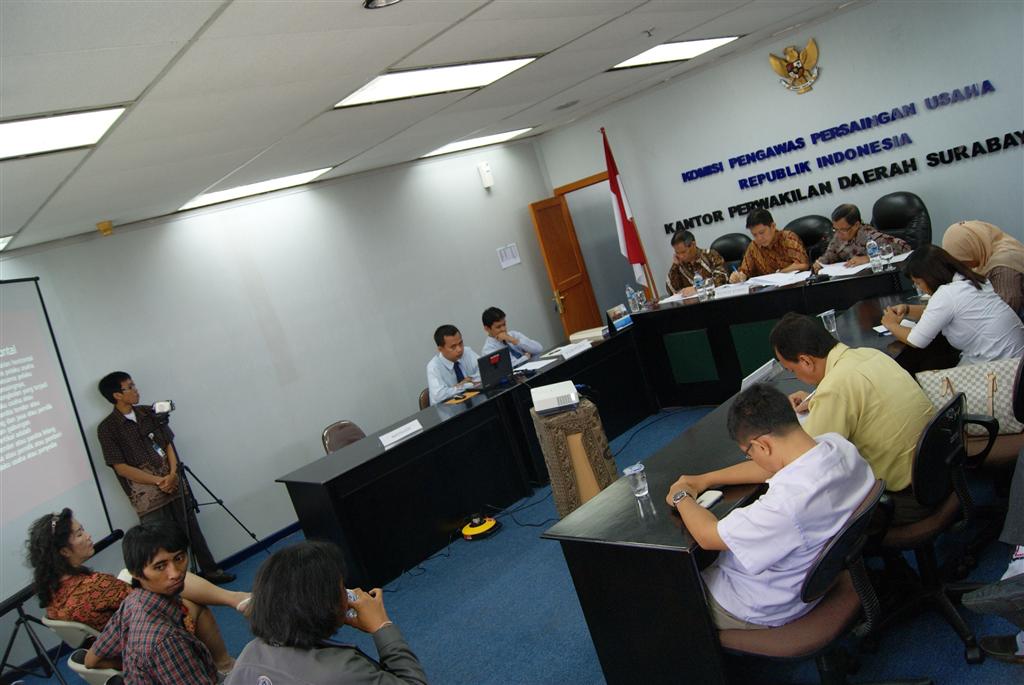 Pembacaan Putusan dalam Lelang Jasa Pelayanan Teknik PT. PLN APJ Jember